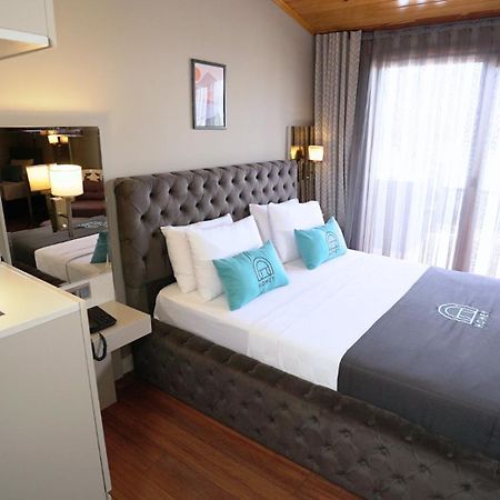 Homey Airport Hotel Arnavutkoy Exteriör bild