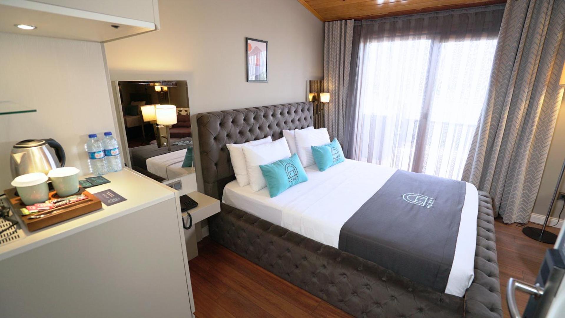 Homey Airport Hotel Arnavutkoy Exteriör bild